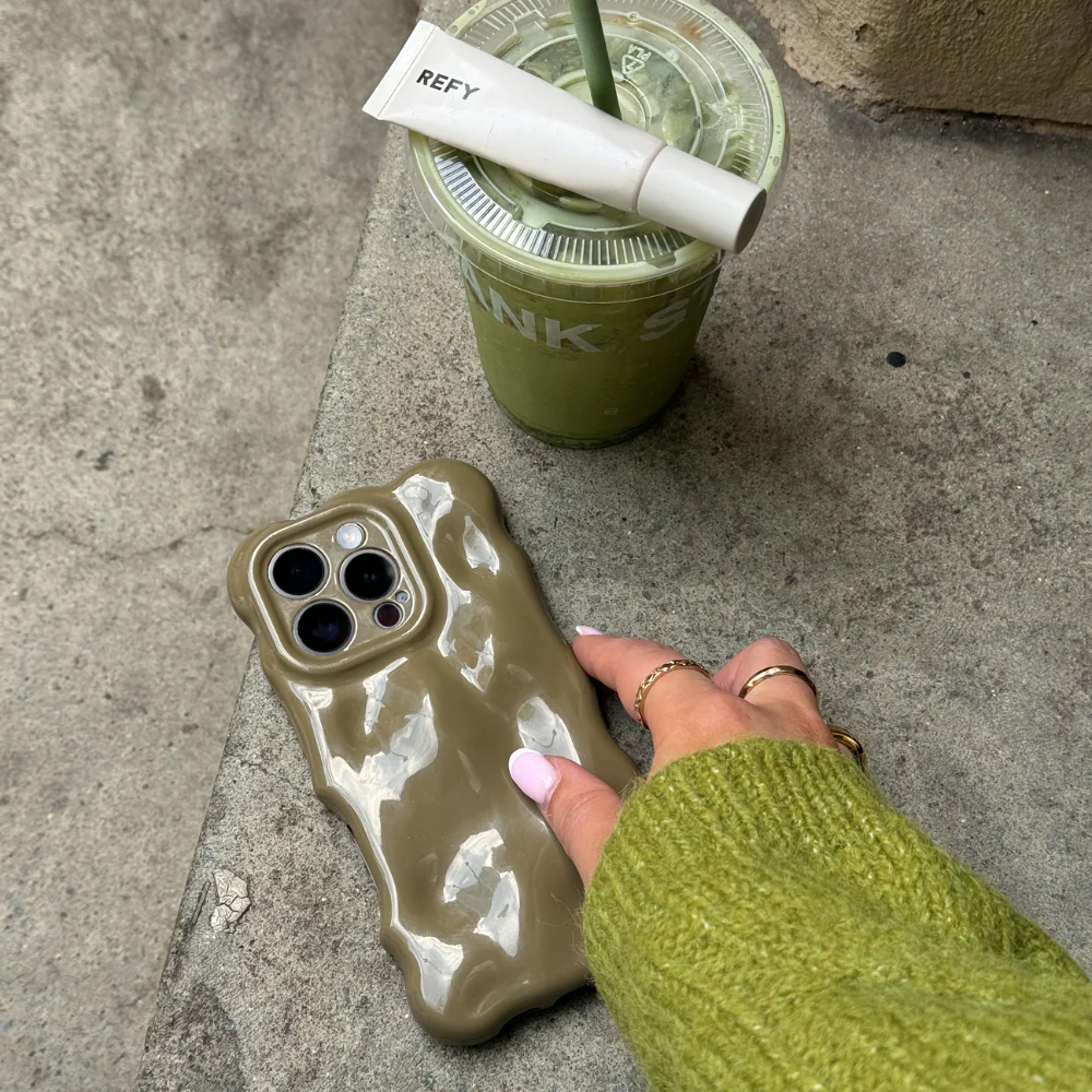 3D Bubble Phone Case - Pistachio - Image 5