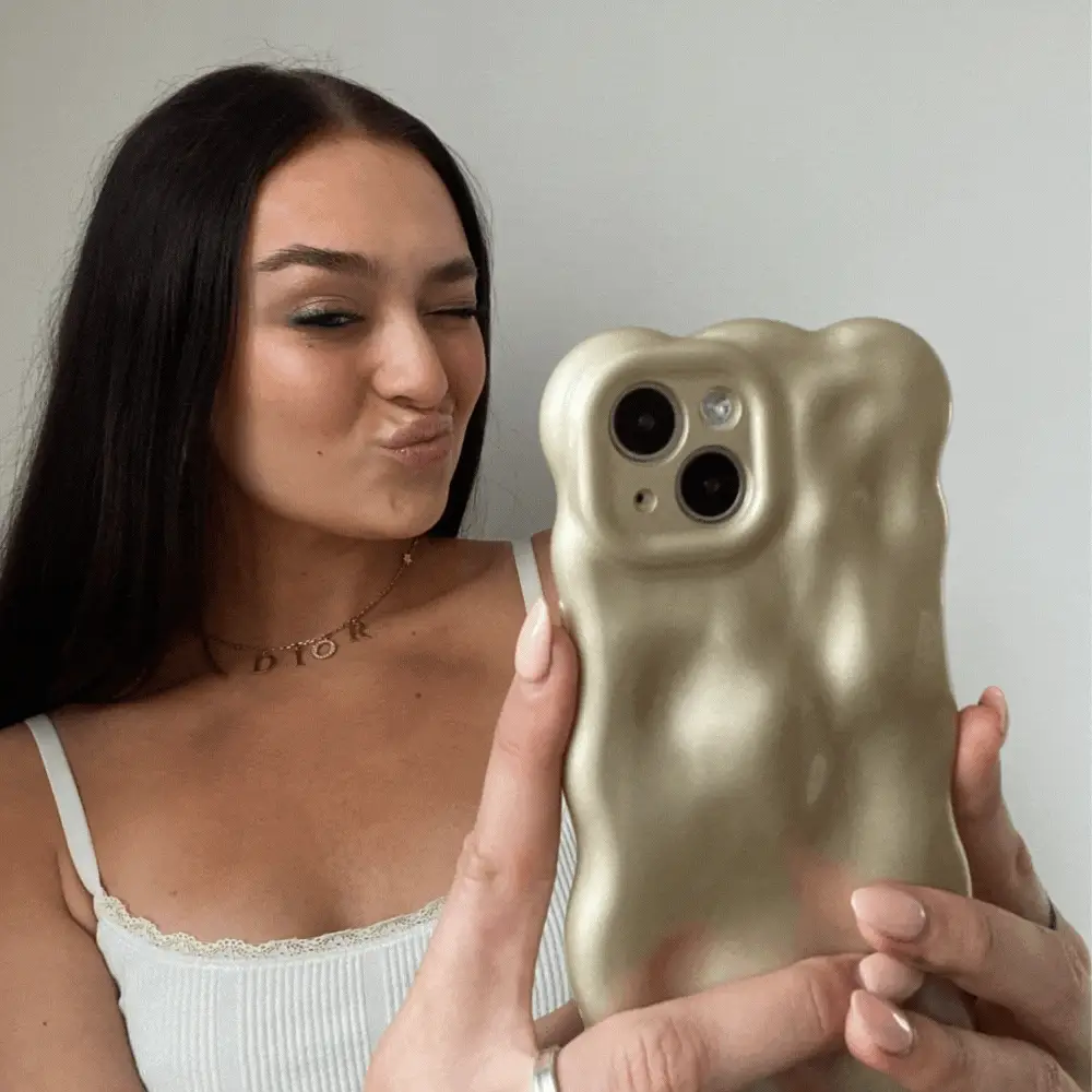 3D Pearl Phone Case - Gold - Image 4