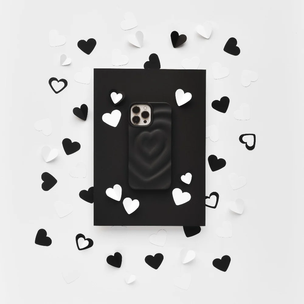 Melting Heart Phone Case - Matte Black - Image 4