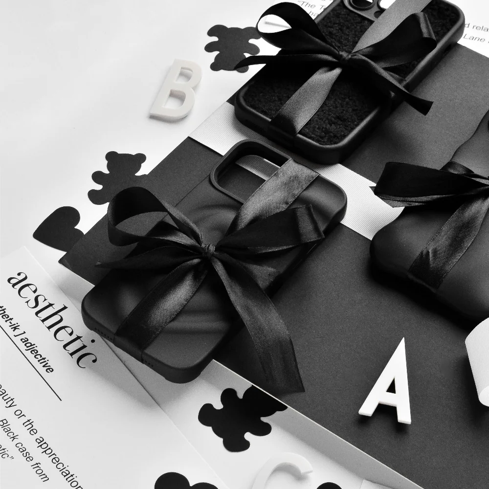 Melting Heart Phone Case - Matte Black - Image 6