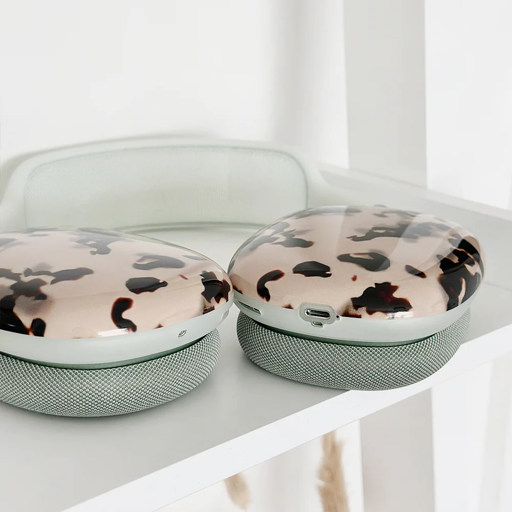 AirPods Max Case - Ivory Tort - Image 3