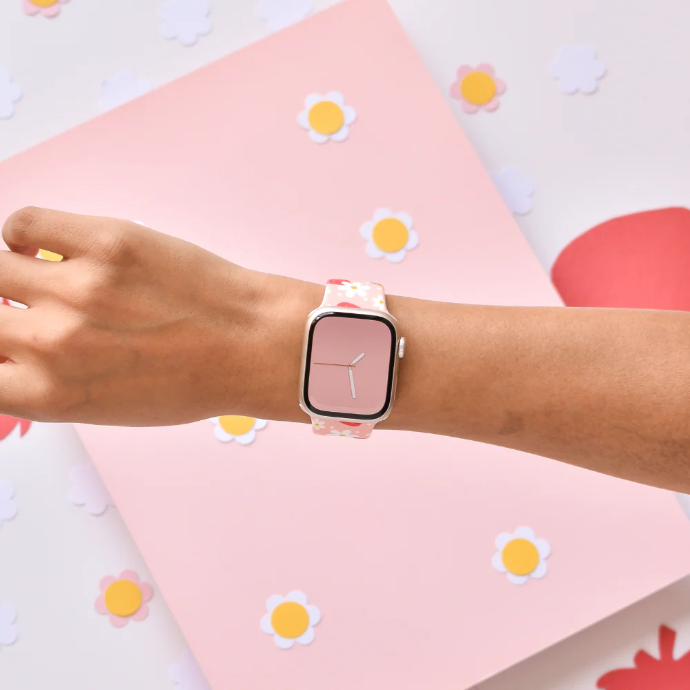 Berry Cute Strawberry Apple Watch Strap - Image 4