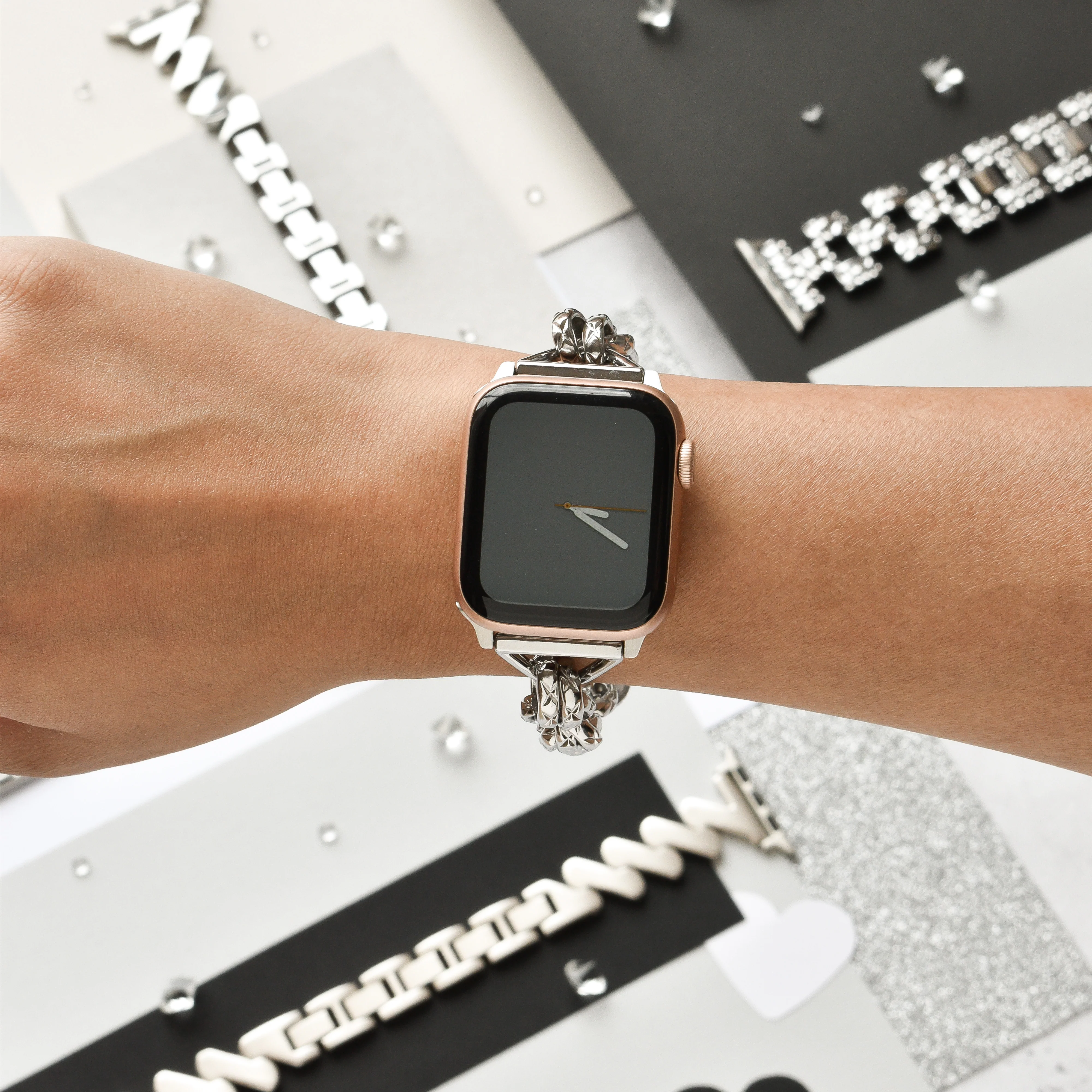 Chain Bracelet Apple Watch Strap - Silver - Image 3
