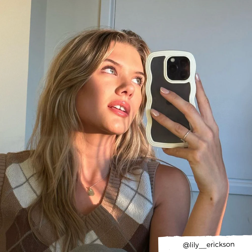 Curvy Phone Case - Cream - Image 10