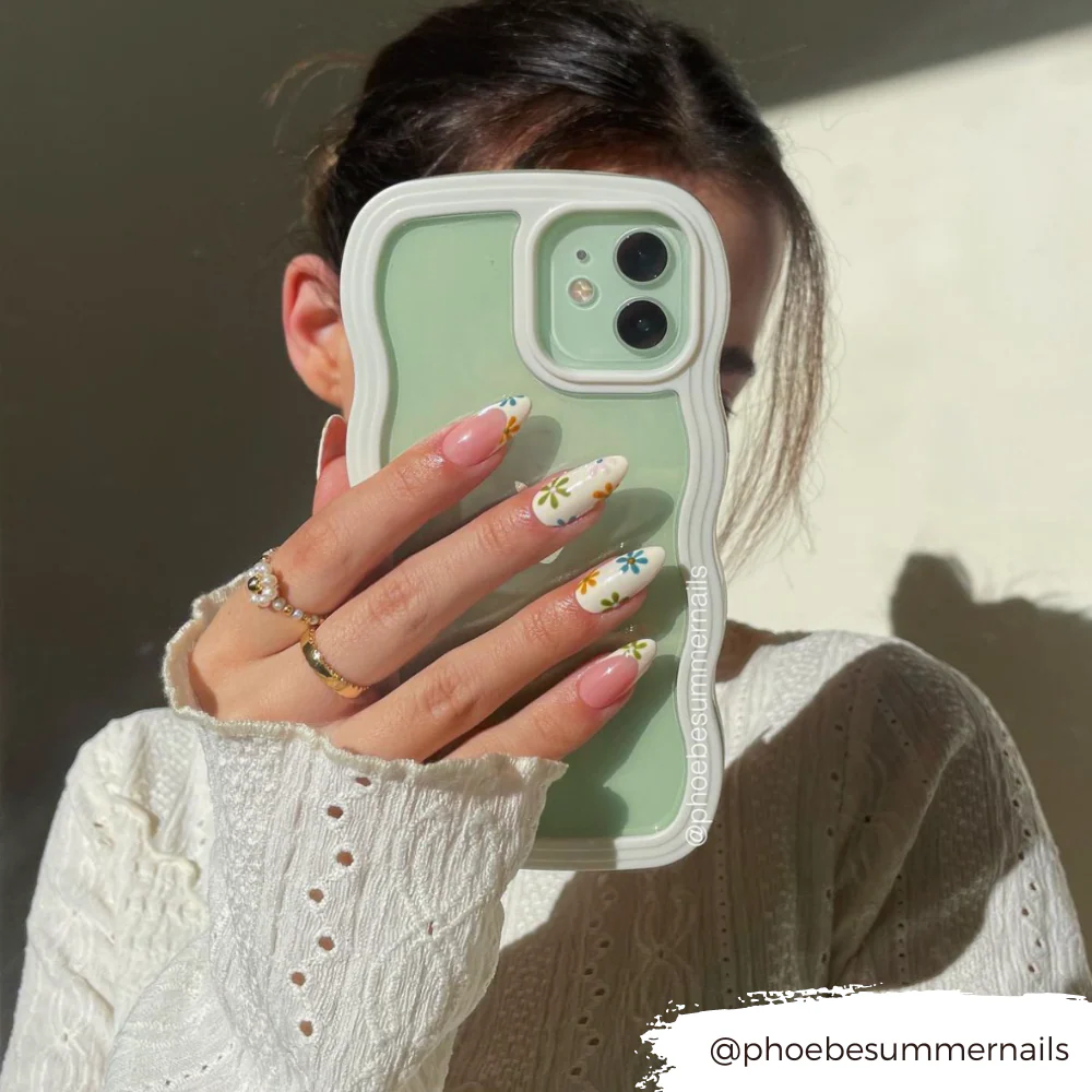 Curvy Phone Case - Cream - Image 18