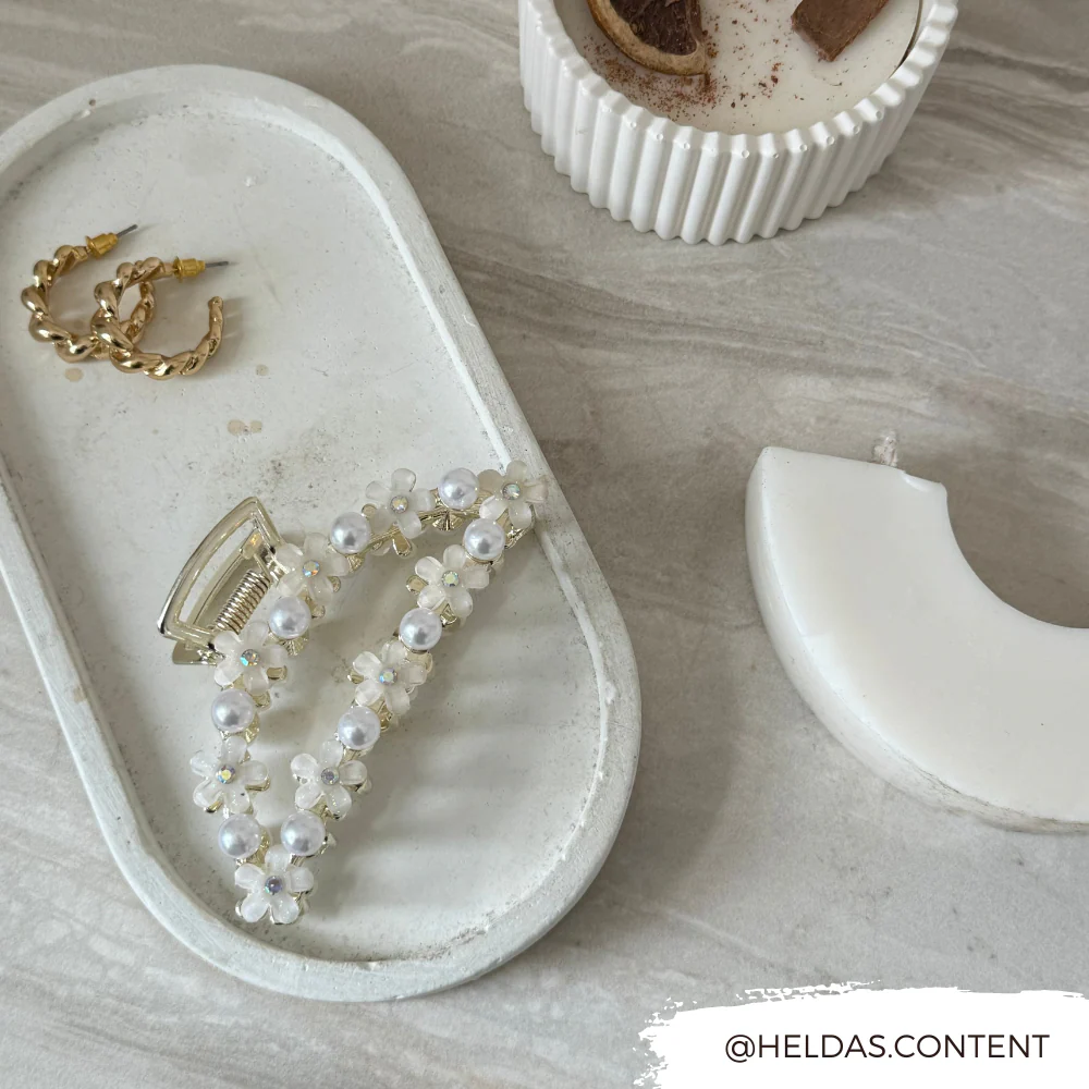 Flowers & Pearls Claw Clip - Image 8