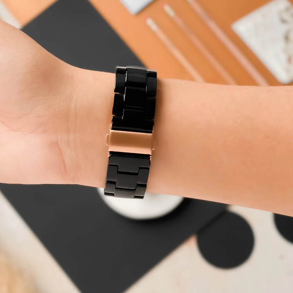 Luxe Black Apple Watch Strap - Image 3