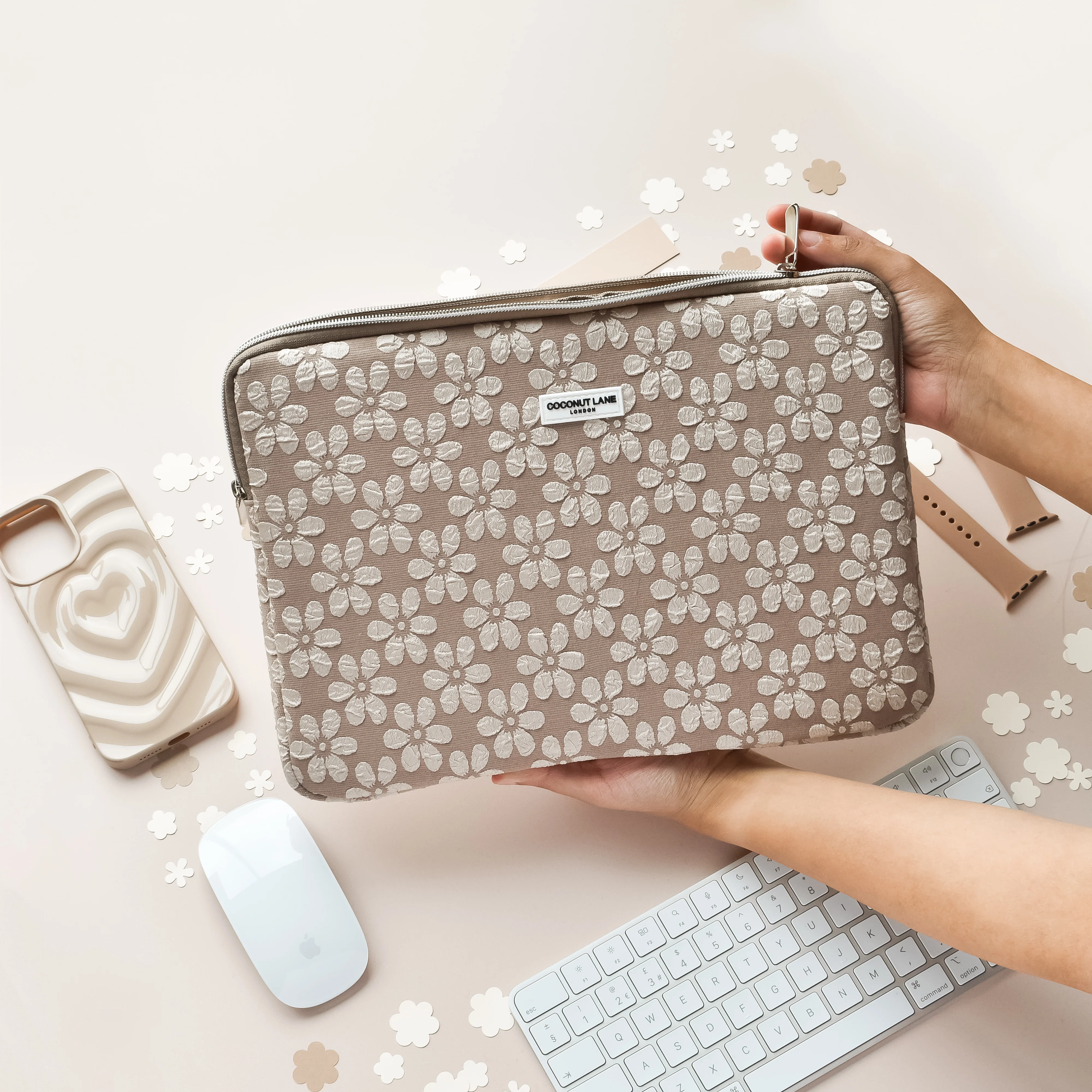 Mocha Flower Laptop Sleeve - Image 5