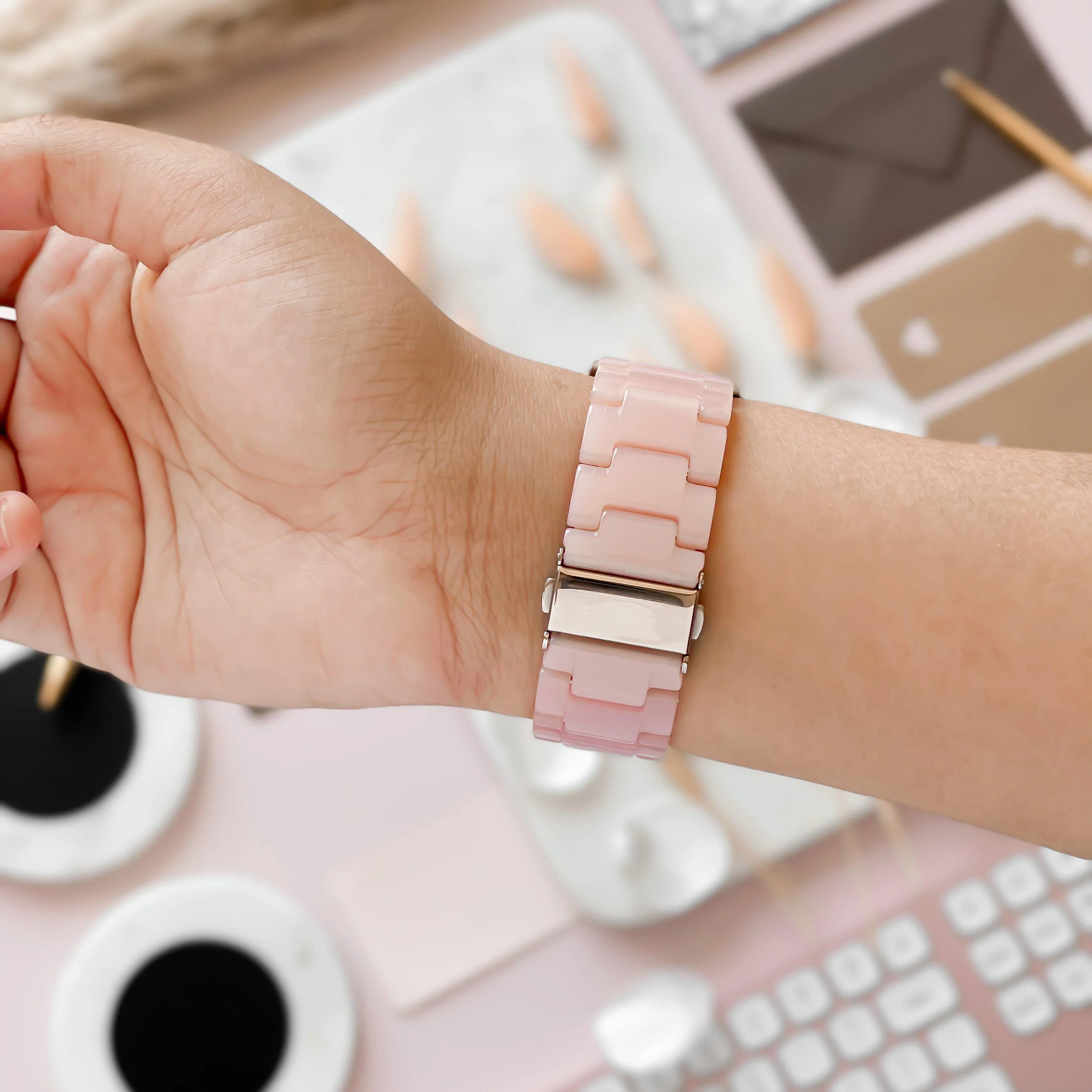 Luxe Pink Apple Watch Strap - Image 3
