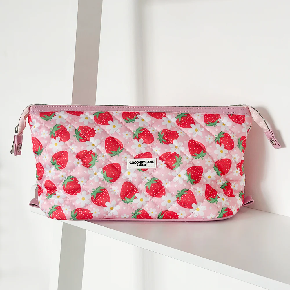 Expandable Makeup Bag - Quilted Berry Cute Strawberry - Image 4