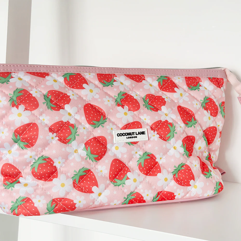 Expandable Makeup Bag - Quilted Berry Cute Strawberry - Image 5