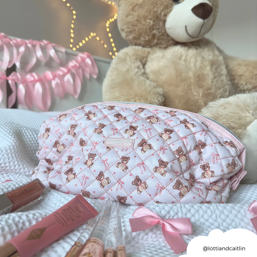 Expandable Makeup Bag - Quilted Thea Teddy - Image 5