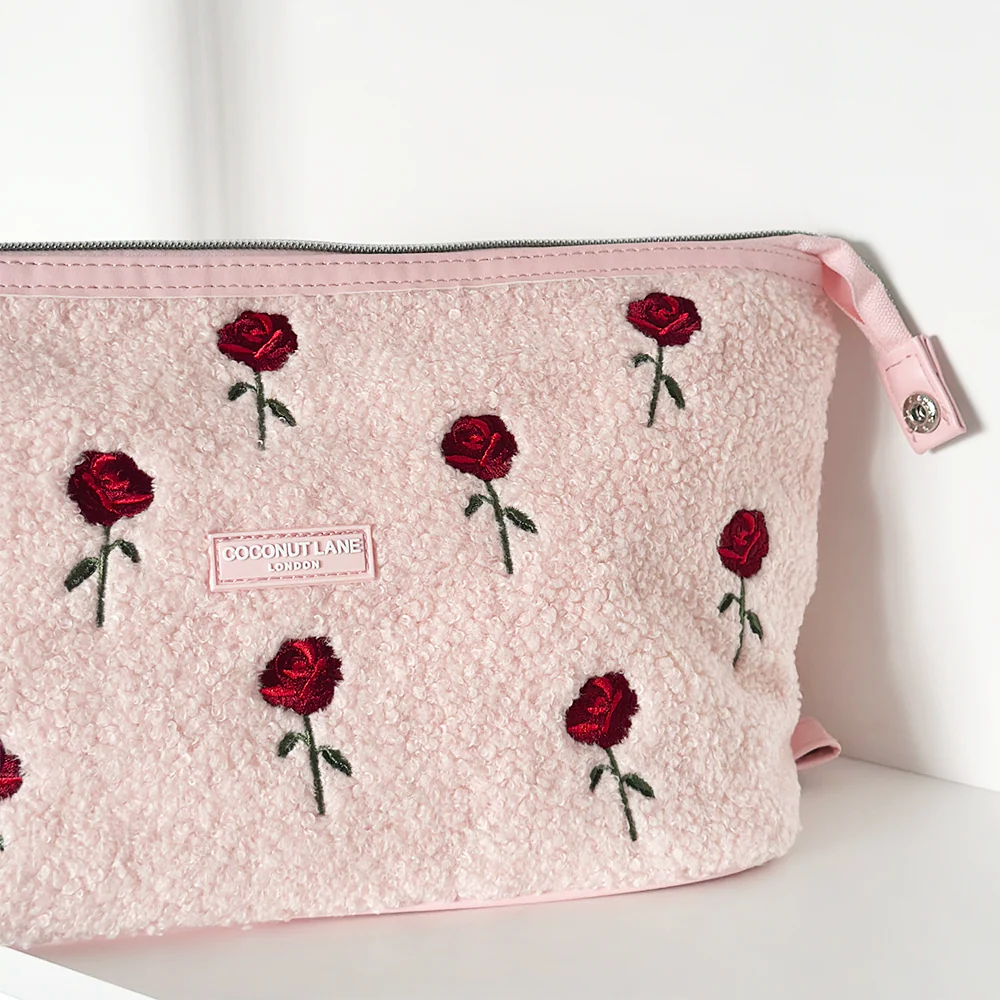 Expandable Makeup Bag - Embroidered Roses Teddy - Image 3