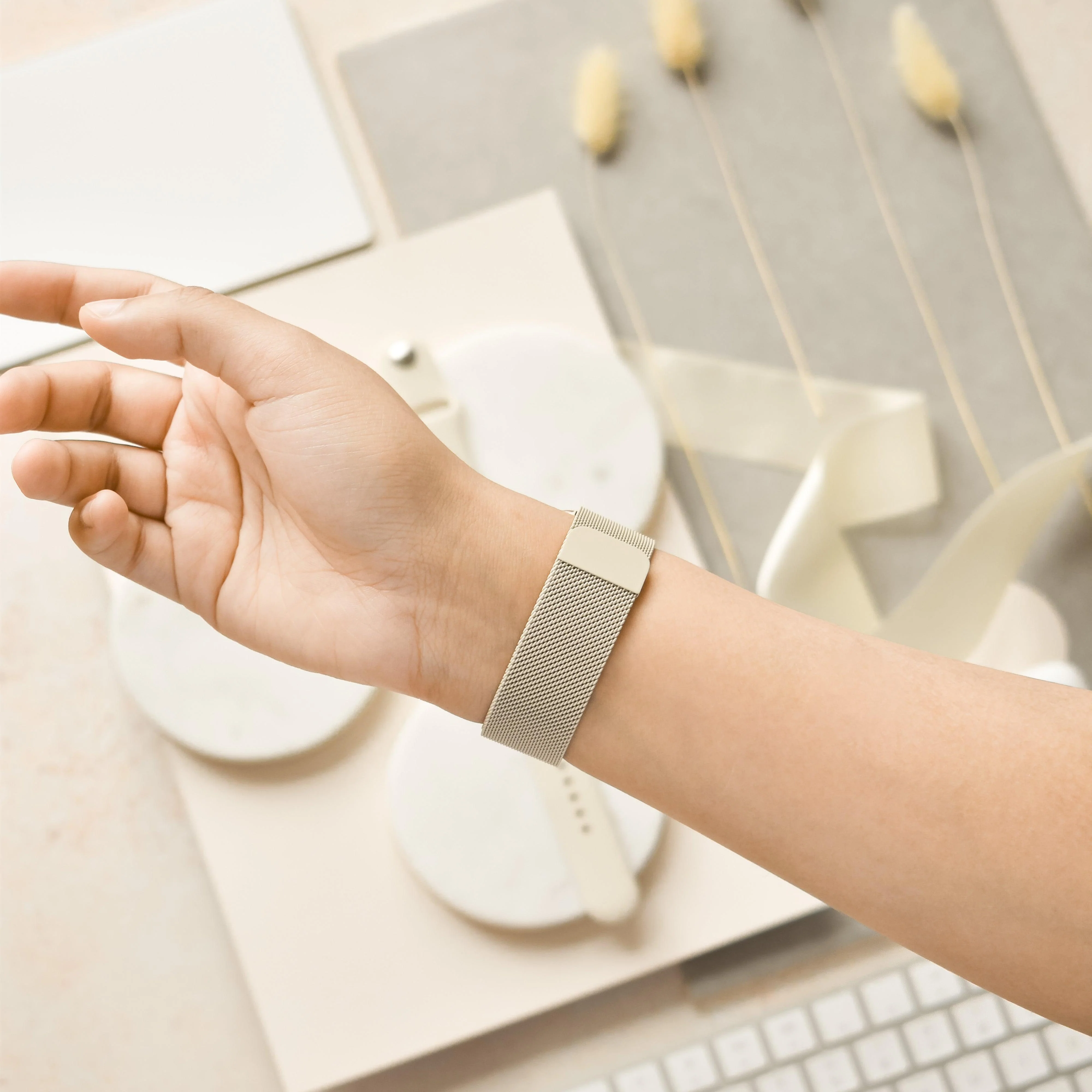 Magnetic Chain Apple Watch Strap - Almond White - Image 5