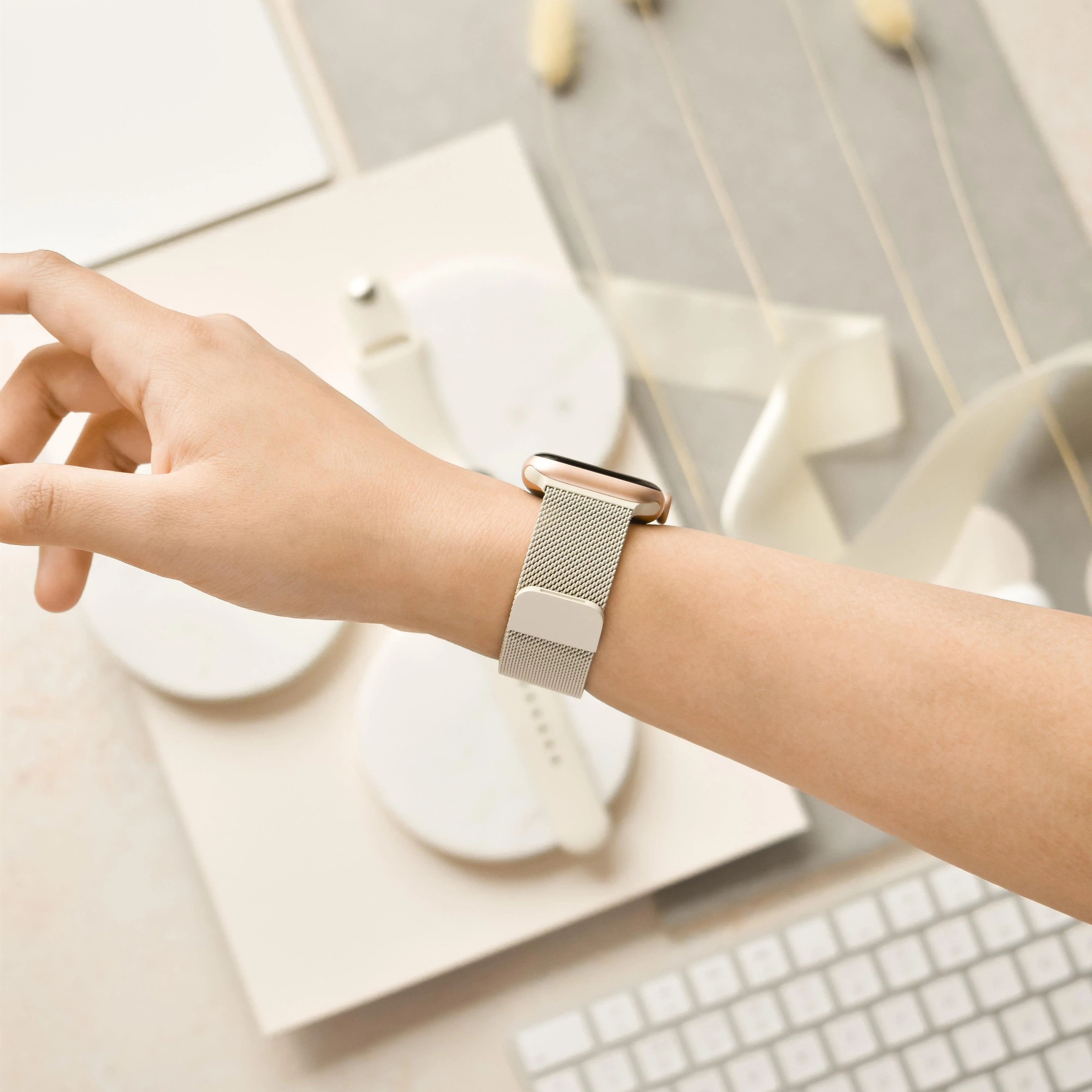 Magnetic Chain Apple Watch Strap - Almond White - Image 6