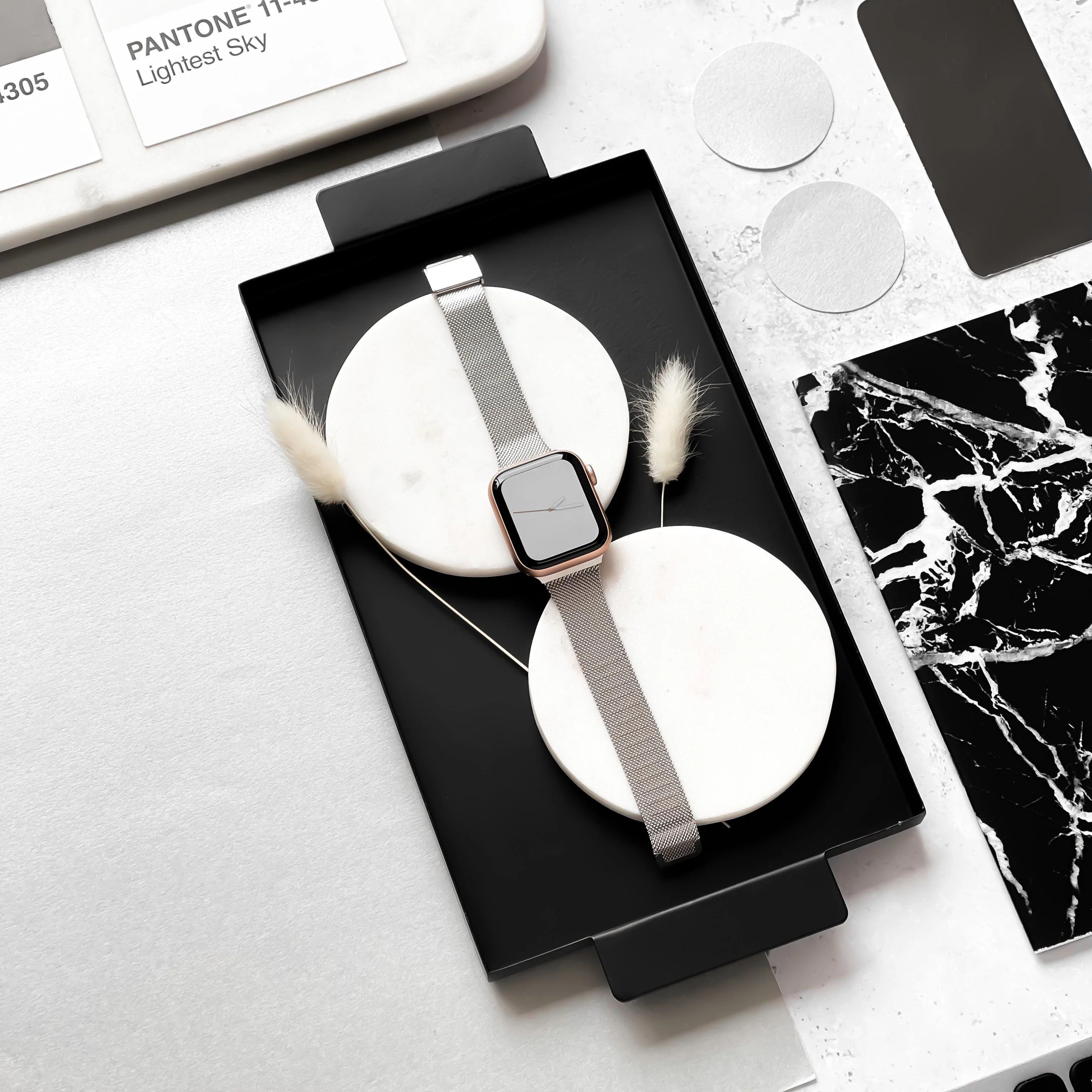 Milanese Apple Watch Strap - Silver - Image 3