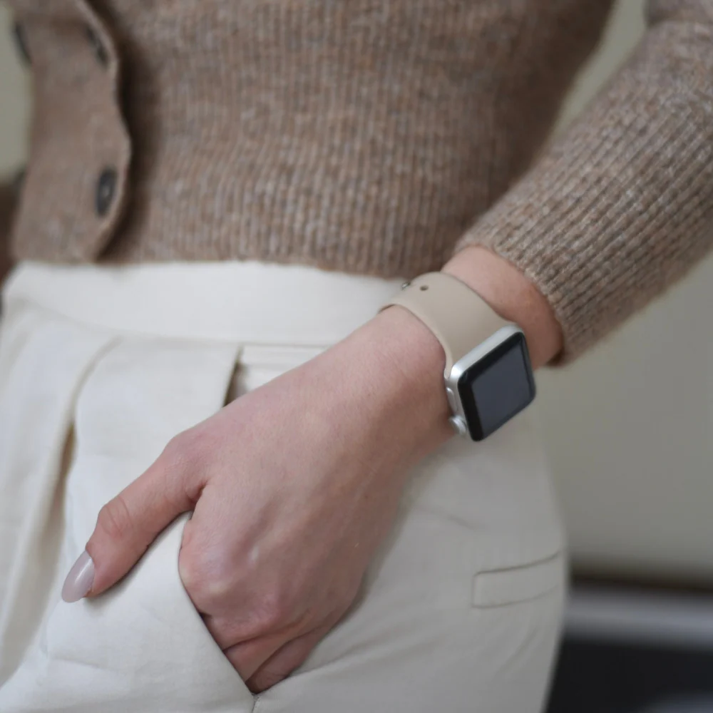 NAKD Apple Watch Strap - Caramel Latte - Image 15