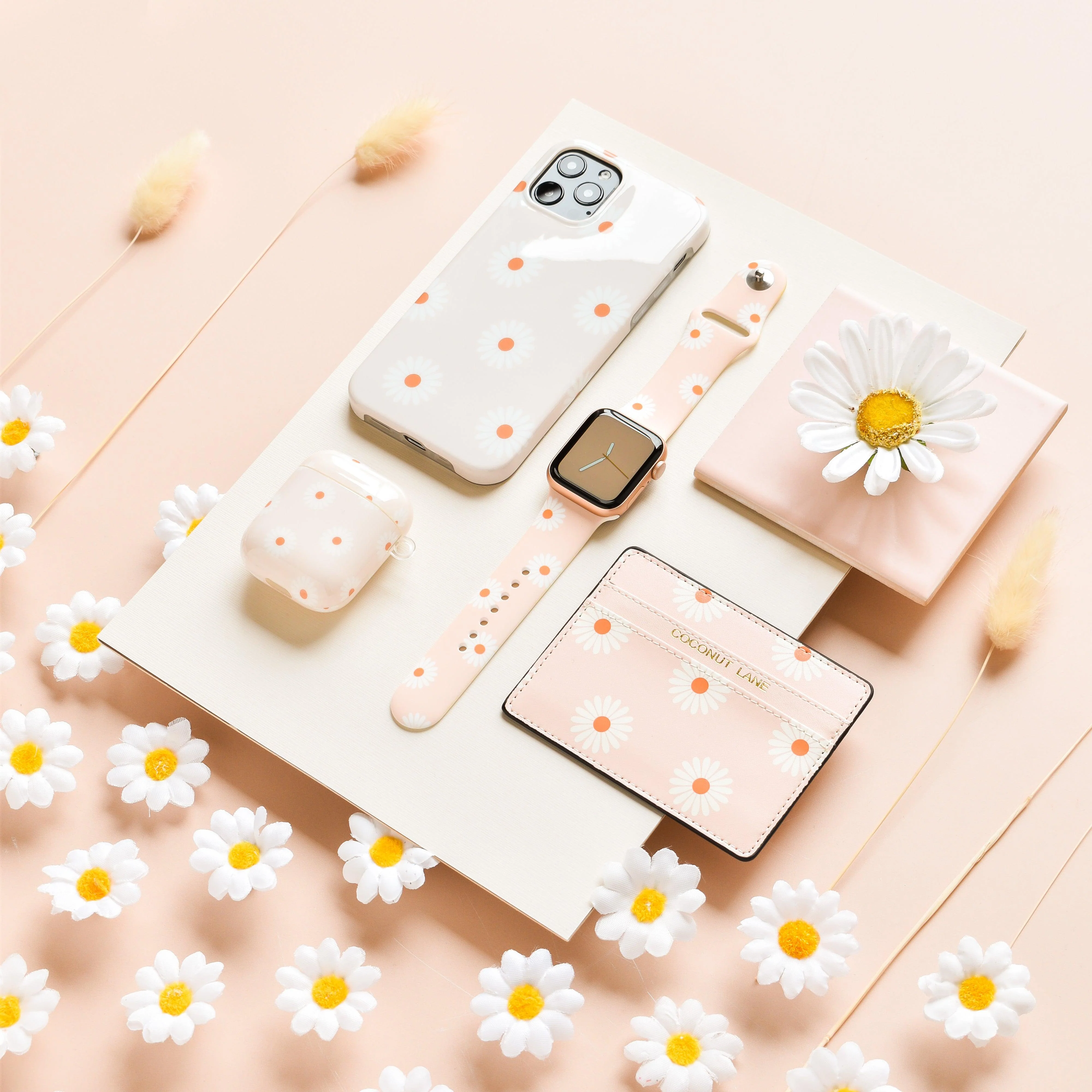 Neutral Daisies Apple Watch Strap - Image 9