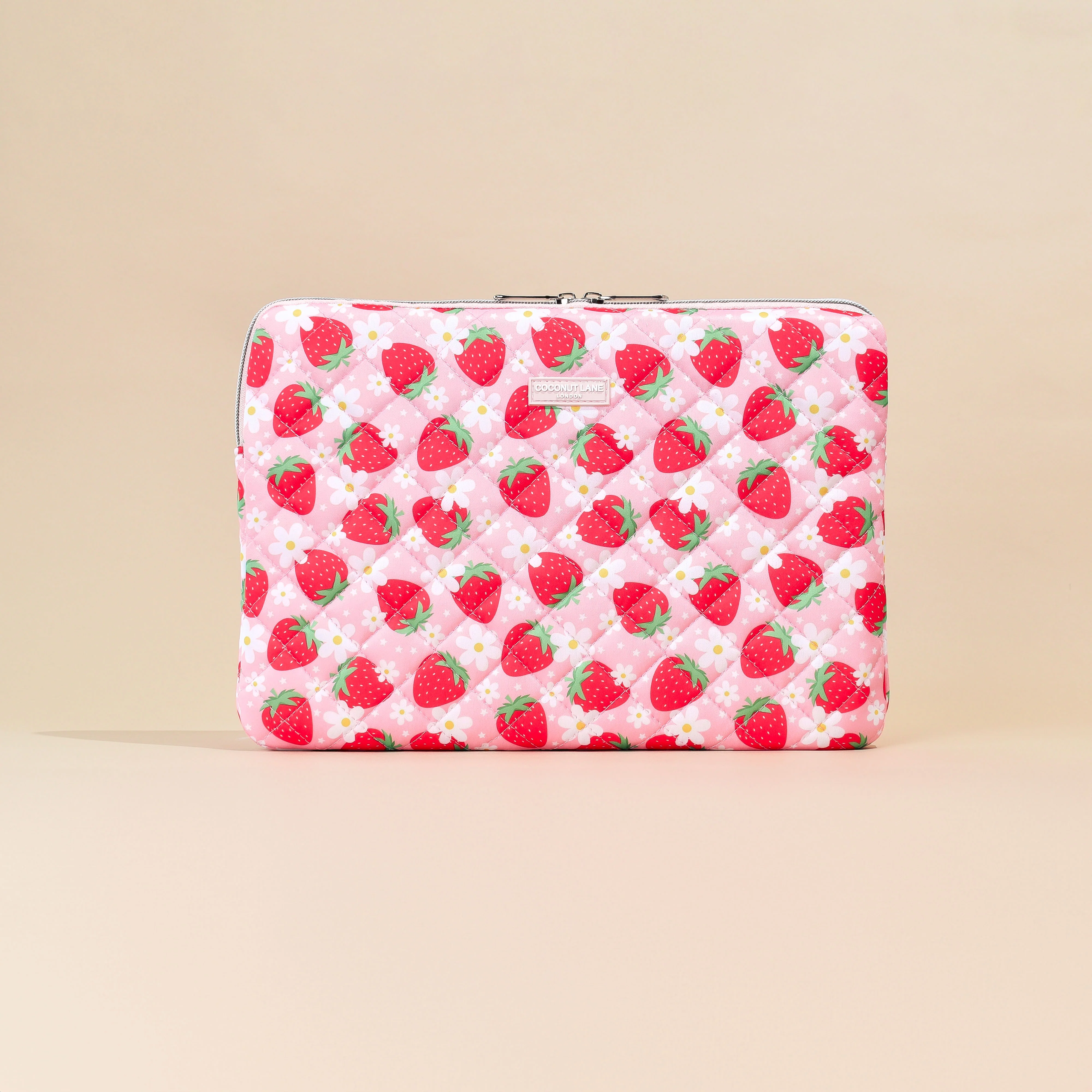 Quilted Berry Cute Strawberry Laptop Sleeve - Image 3