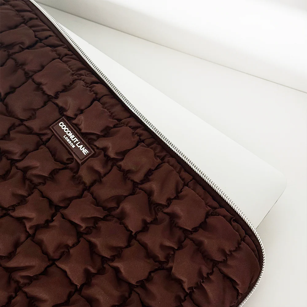 Quilted Chocolate Laptop Sleeve - Image 7
