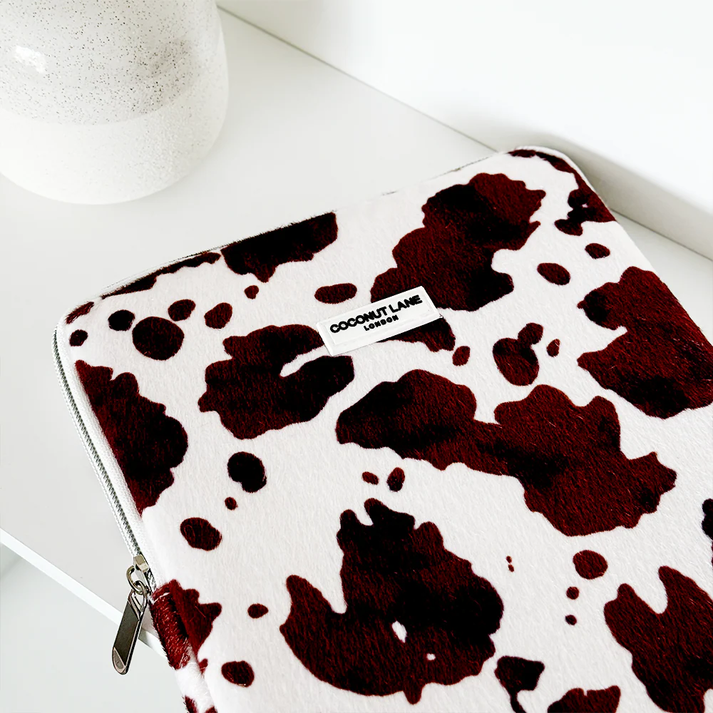 Rodeo Cowgirl iPad Sleeve - Image 3