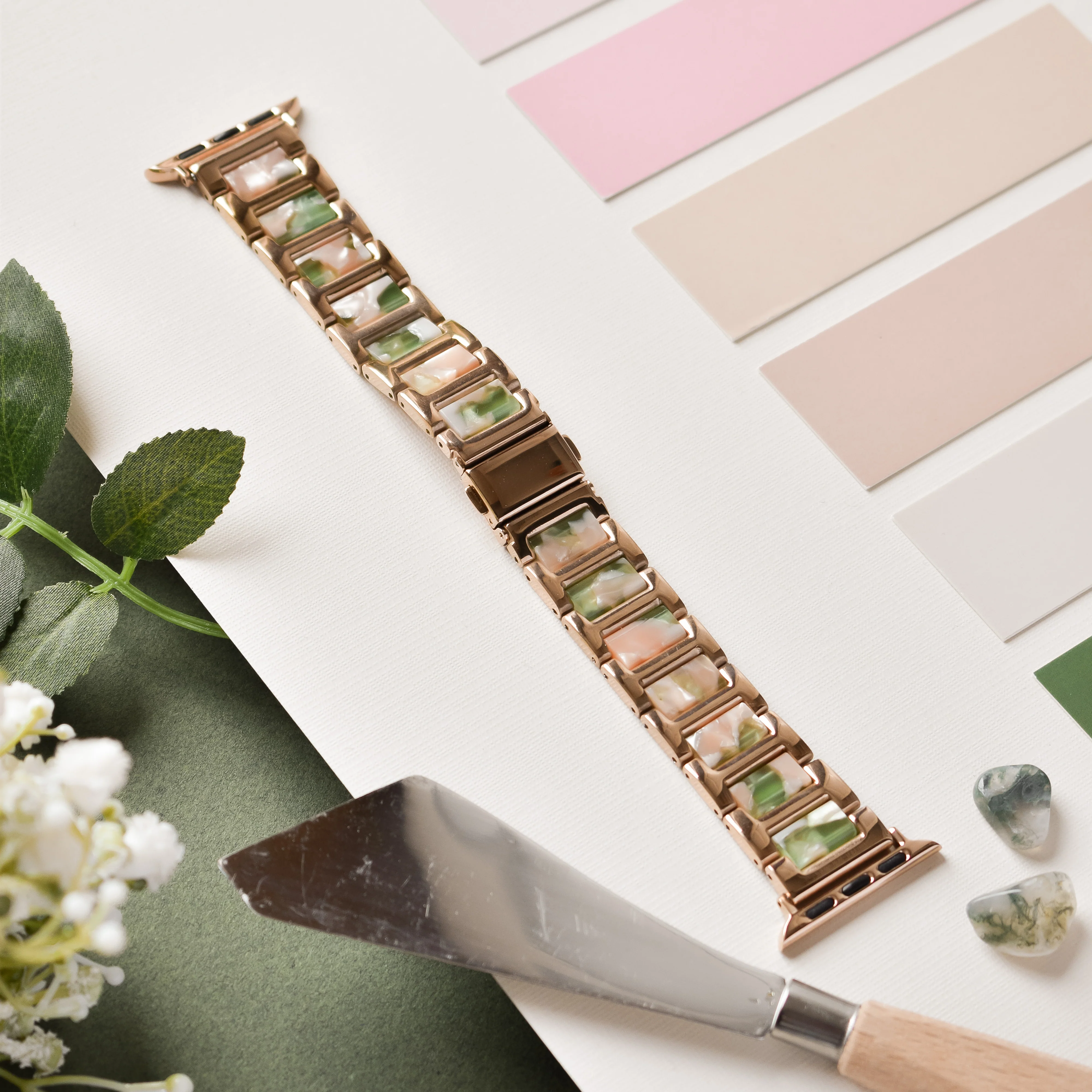 Stainless Steel Apple Watch Strap - Pink, Green & Rose Gold - Image 10