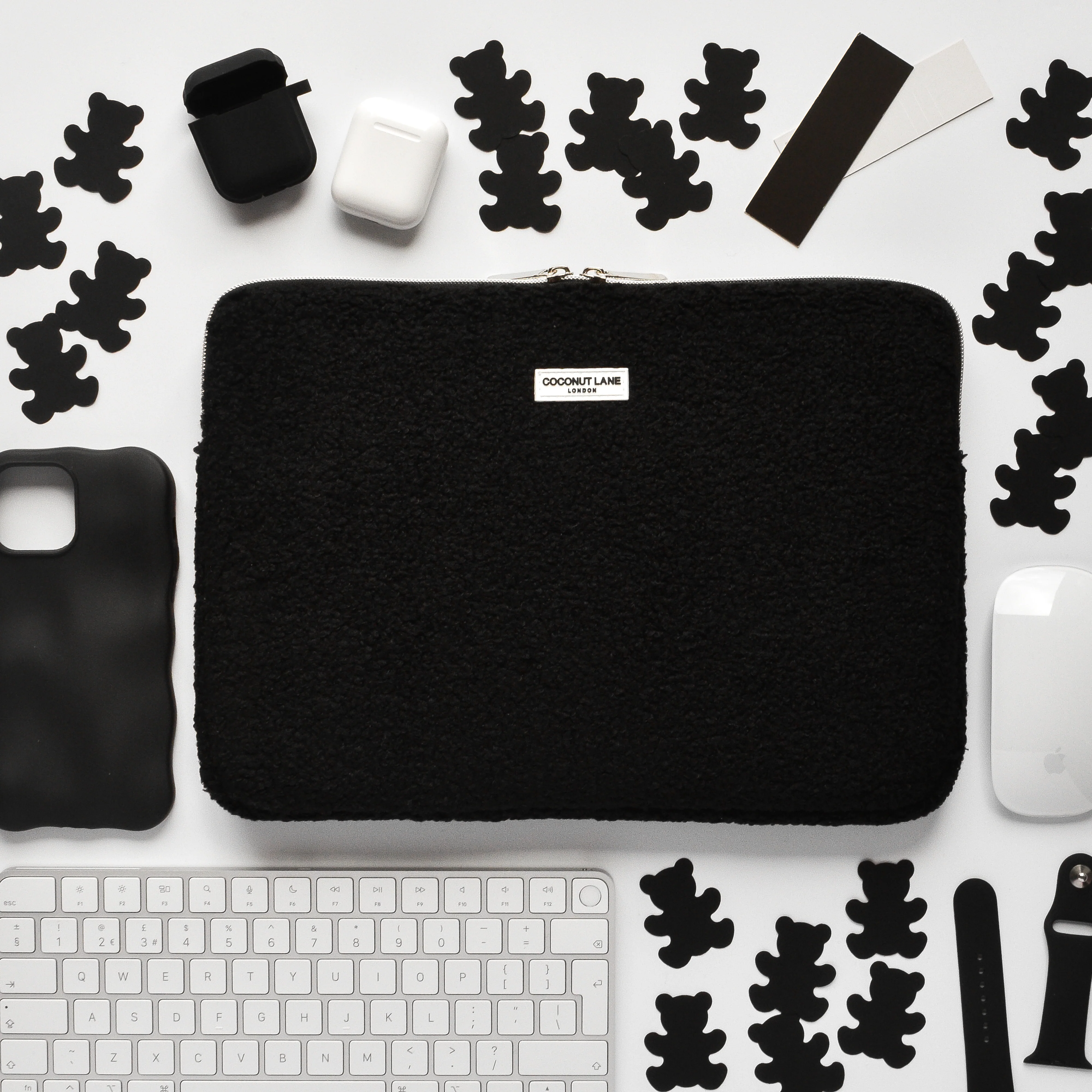 Teddy Baloo Laptop Sleeve - Image 6