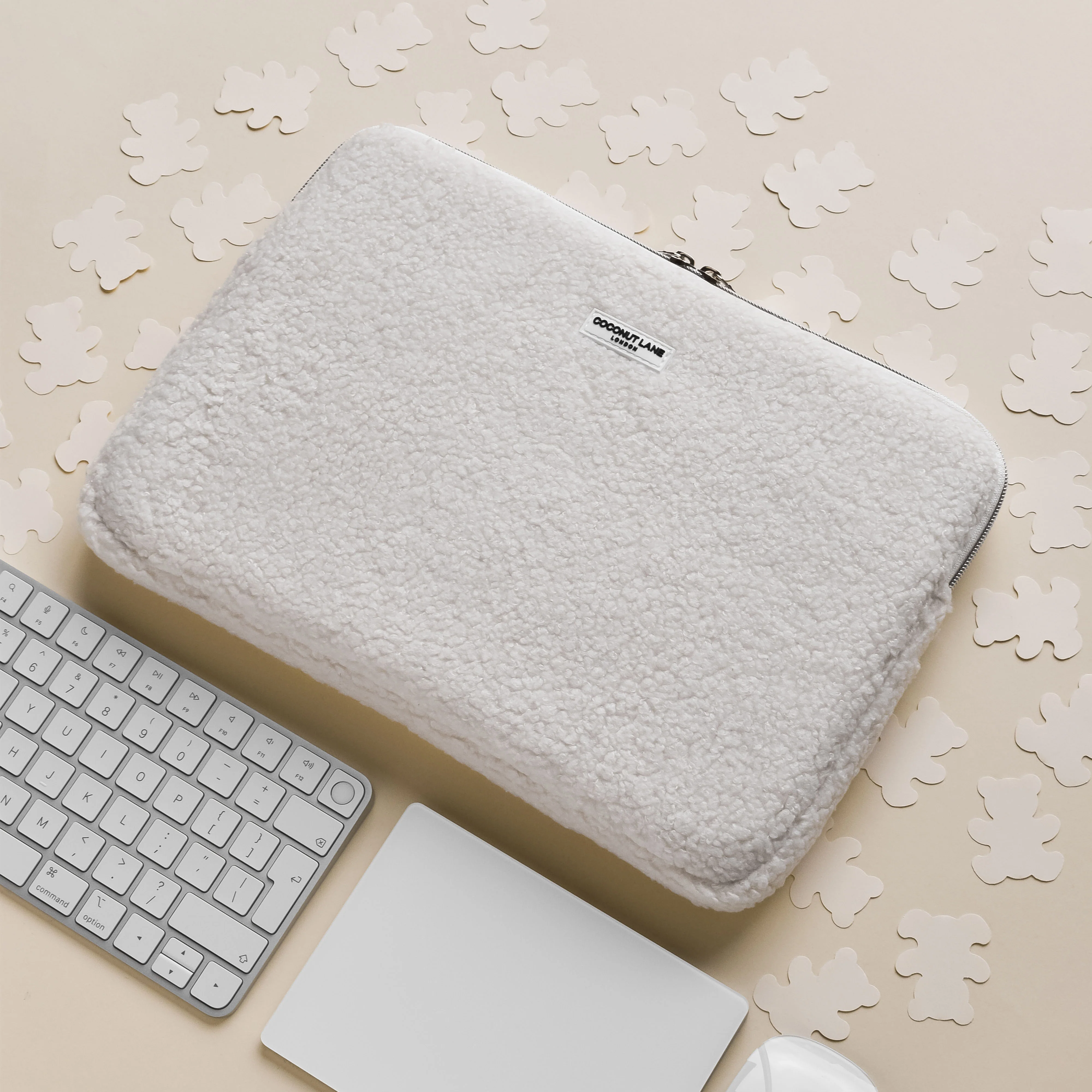 Teddy Dolly Laptop Sleeve - Image 7