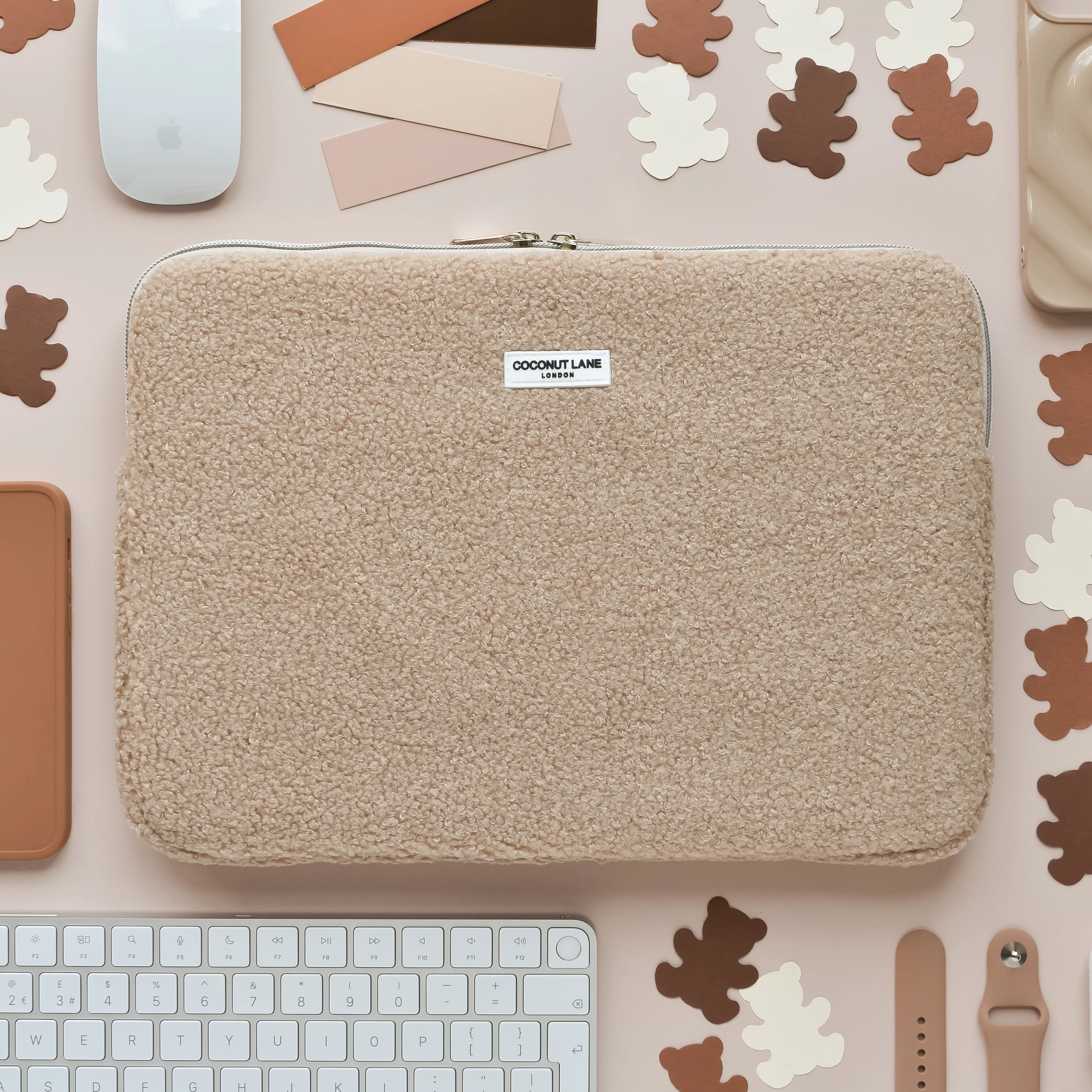 Teddy Rupert Laptop Sleeve - Image 7