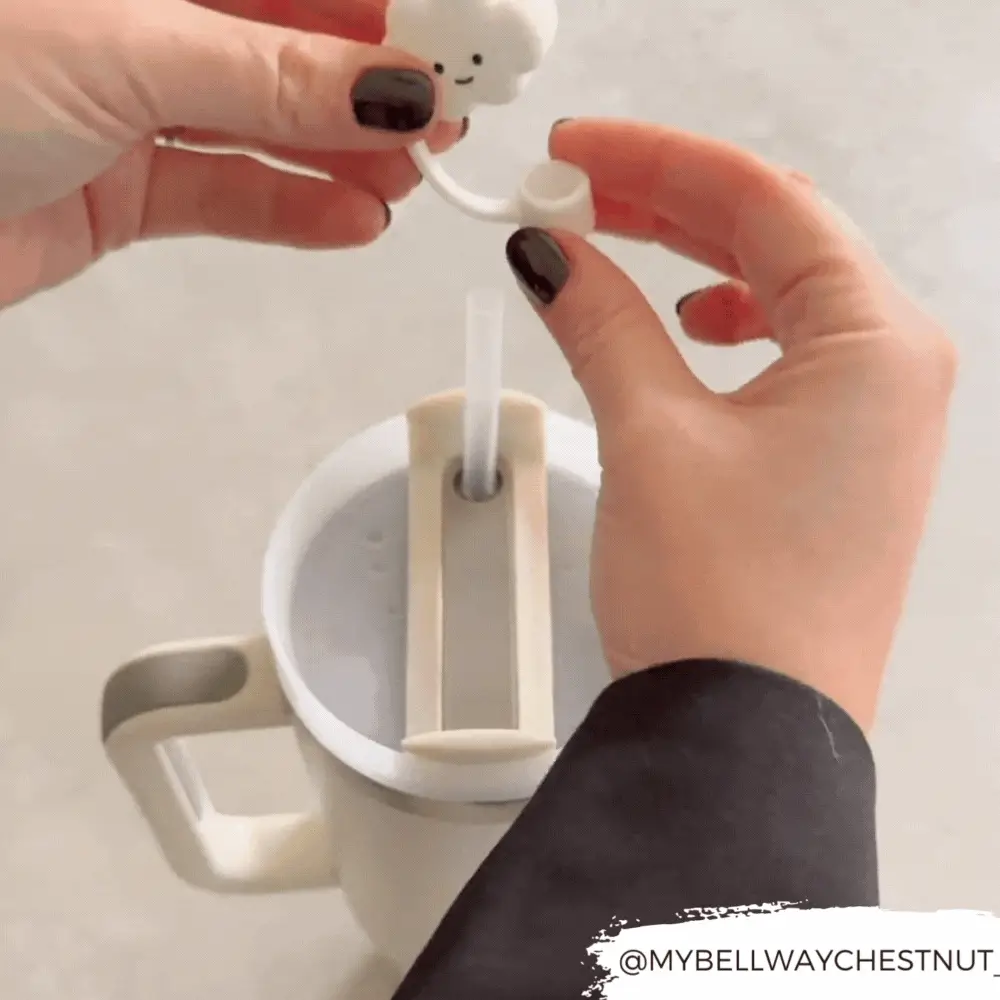 White Cloud Straw Cover - Image 4